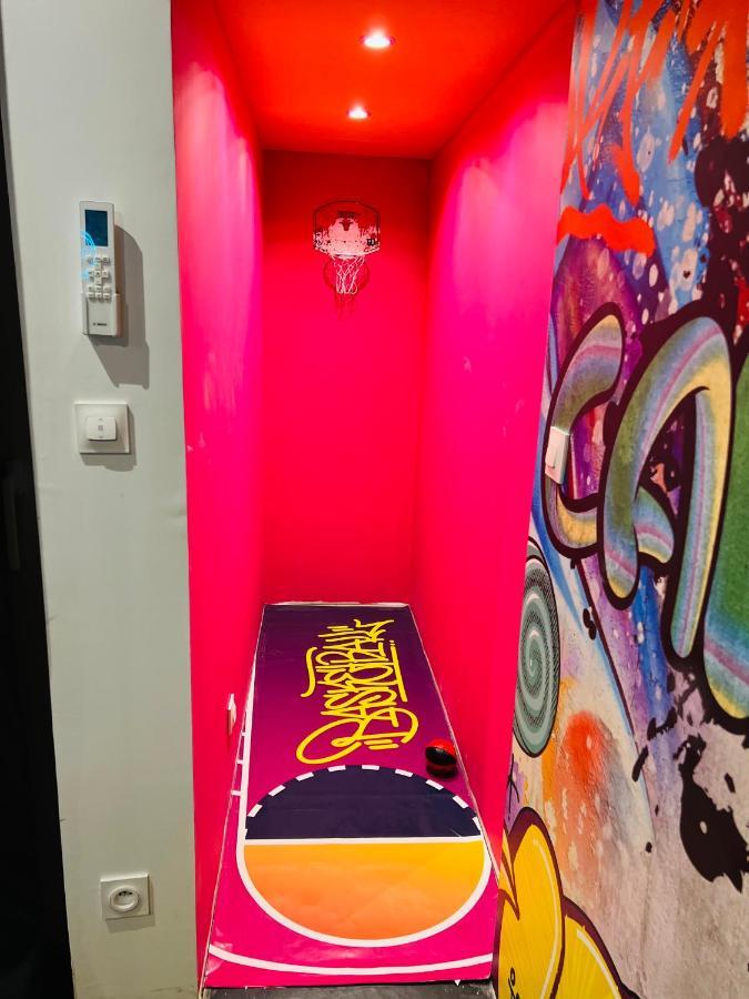 Capsule Street Art - Sauna- Jacuzzi - Playstation 5 - Billard - Netflix - Home Cinema - Terrasse Douai Exterior foto