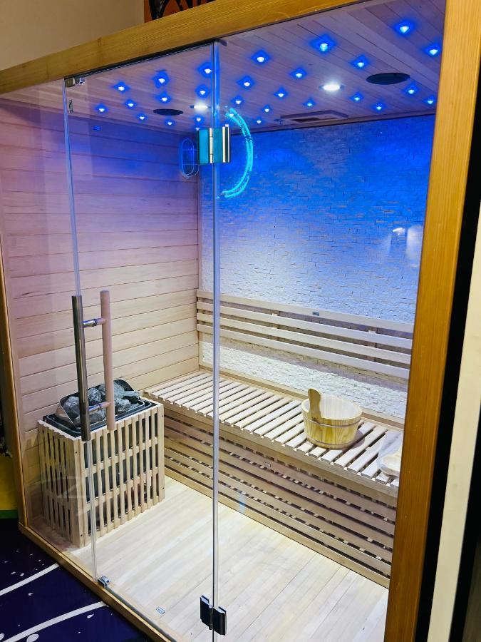 Capsule Street Art - Sauna- Jacuzzi - Playstation 5 - Billard - Netflix - Home Cinema - Terrasse Douai Exterior foto