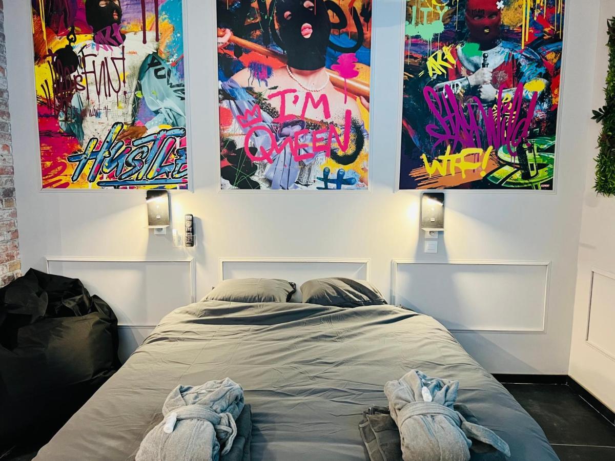 Capsule Street Art - Sauna- Jacuzzi - Playstation 5 - Billard - Netflix - Home Cinema - Terrasse Douai Exterior foto