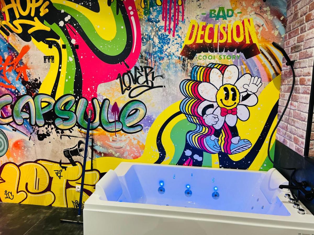 Capsule Street Art - Sauna- Jacuzzi - Playstation 5 - Billard - Netflix - Home Cinema - Terrasse Douai Exterior foto