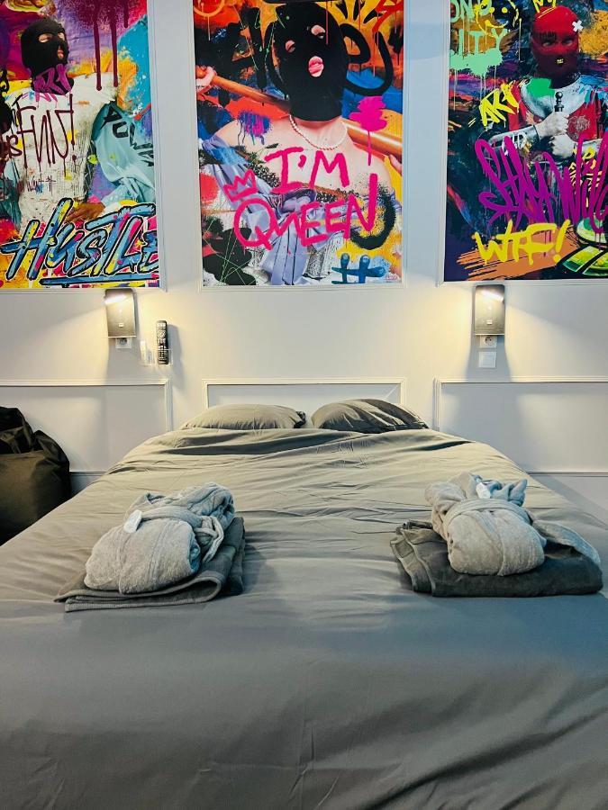 Capsule Street Art - Sauna- Jacuzzi - Playstation 5 - Billard - Netflix - Home Cinema - Terrasse Douai Exterior foto